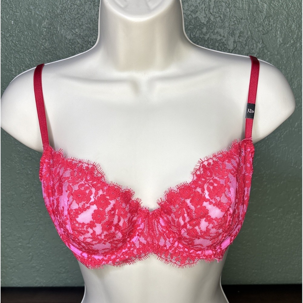 Victoria's Secret Floral Eyelash Lace 32D Pink Red Very Sexy